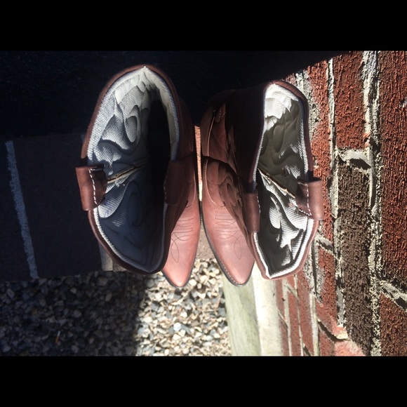 Cowgirl boots- size 7 narrow - Picture 5 of 6